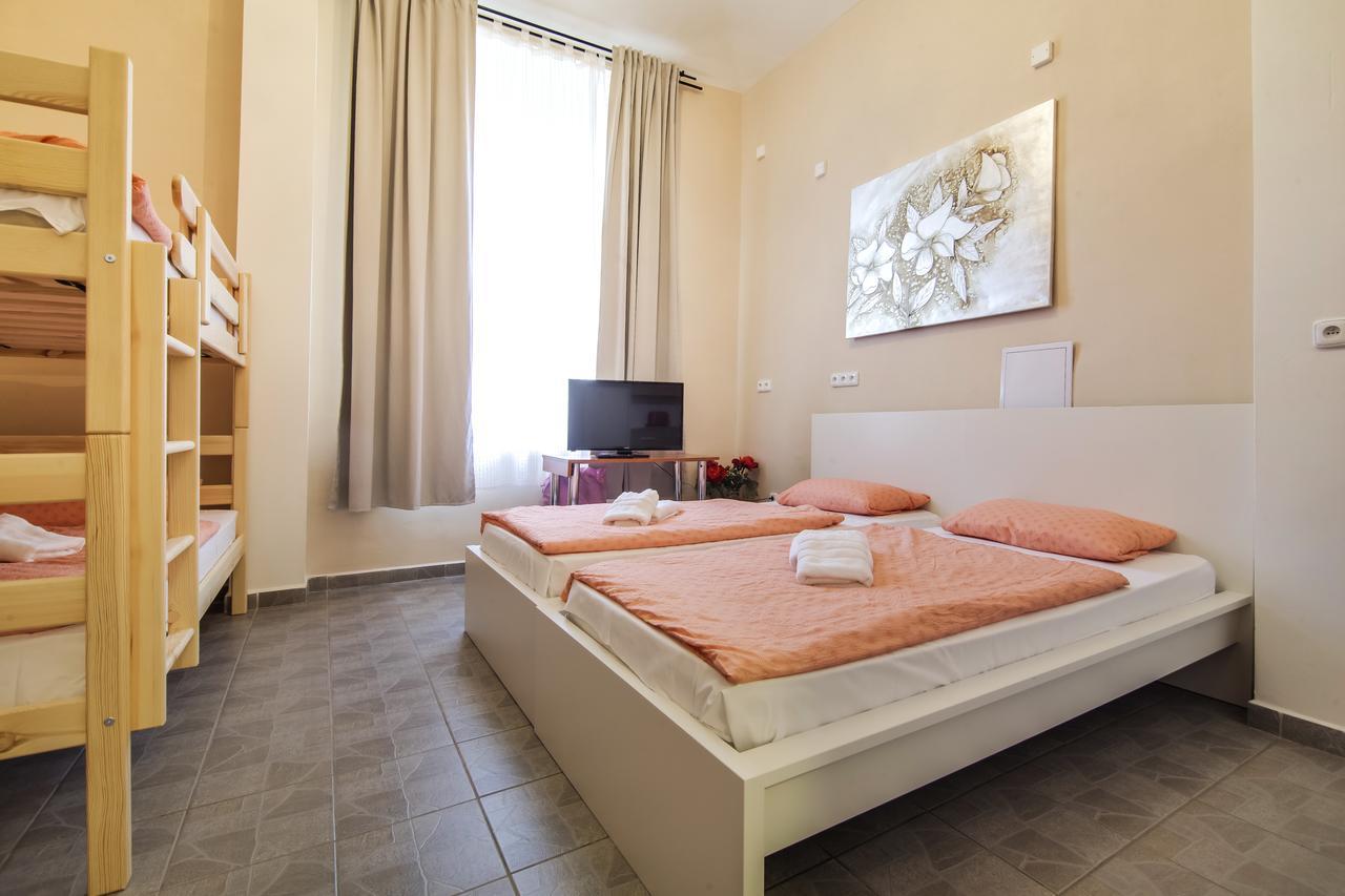 Aparthotel Zarra 프라하 객실 사진